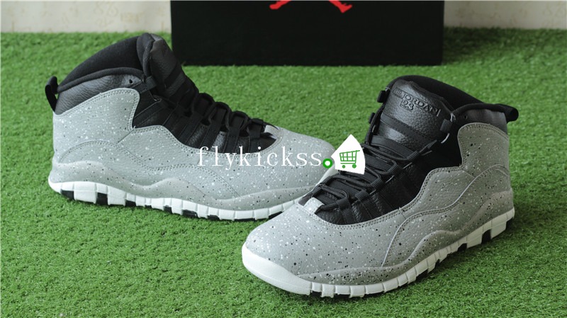 Air Jordan 10 Retro Light Smoke